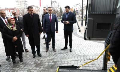 Kütahya’da engelli sporcularına özel araç
