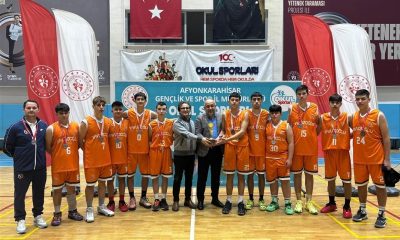 Afyonkarahisar’da genç erkekler basketbol müsabakaları sona erdi