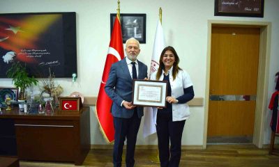 Yunus Emre Devlet Hastanesi’ne “Beslenme Dostu ve Fiziksel Aktiviteyi Destekleyen İşyeri” sertifikası