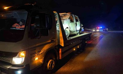 Afyonkarahisar’da hafif ticari araç devrildi: 5 kişi yaralandı