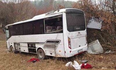 Emet’te işçi servisi devrildi: 1 ölü, 8 yaralı