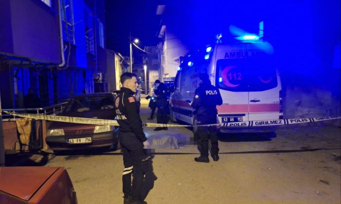 Kütahya’da bir şahsın cansız bedeni sokakta bulundu