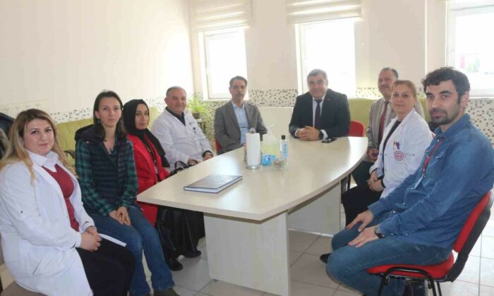 Sünnetci öğretmen ve öğrencilerle buluştu