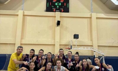 Voleybol müsabakaları büyük heyecanla bitti