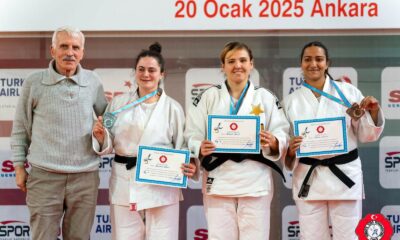 Eskişehirli sporcular judo şampiyonasından madalyalarla döndü