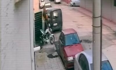 Motosiklet hırsızlığı yapan şahıs kameraya yansıdı