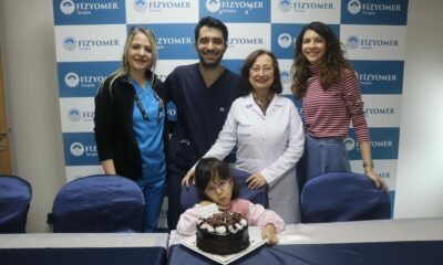 5 yaşındaki Omina hem yeniden yürüdü hem de Türkçe öğrendi