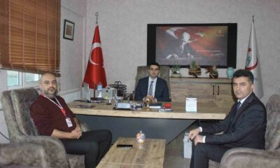 Sağlık hizmetleri ve çalışmalar hakkında bilgi aldı
