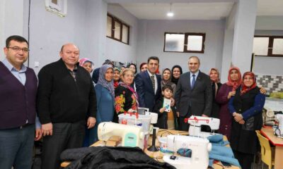 El işi göz nuru ürünler üreterek, ev ekonomisine katkıda bulunuyorlar