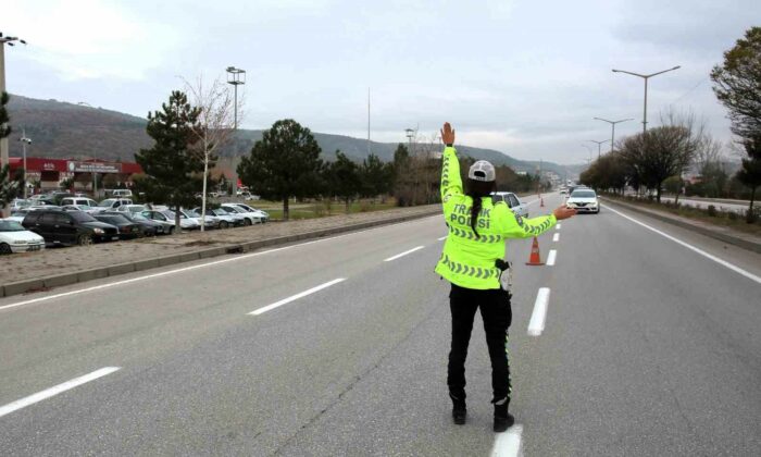 Abart egzoz kullanan sürücülere uyarı