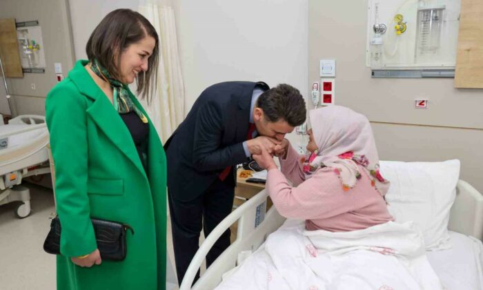 Bilecik Eğitim ve Araştırma Hastanesi’nde yeni yıl ziyareti
