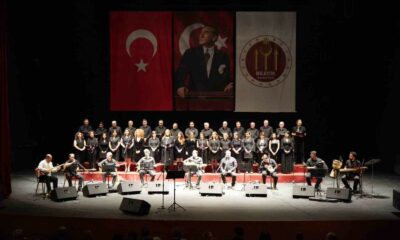 Bilecik’te Türk Halk Müziği konseri verildi