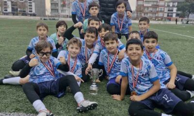Bilecik’te düzenlenen Lefke Cup U-11 Turnuvası sonrası 12 futbolcu Fenerbahçe antrenmanlarına davet edildi