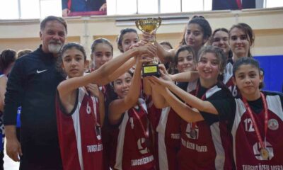 Bilecik’te Yıldız Kızlar Basketbol Müsabakaları tamamlandı
