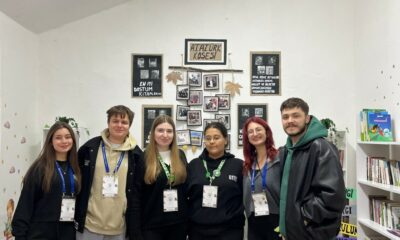 Anadolu Üniversitesi öğrencileri şehit polis anısına kütüphane kurdu