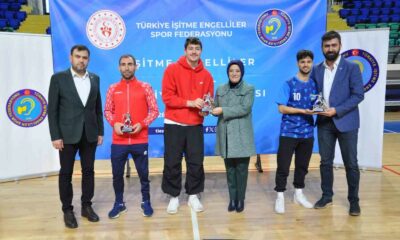 Kütahya’da düzenlenen İşitme Engelliler Erkekler Futsal Türkiye Şampiyonası sona erdi
