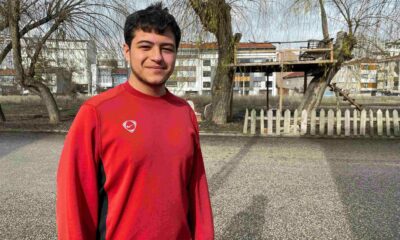 Yaptıkları ahşap çardak herkes tarafından keyifle kullanılıyor