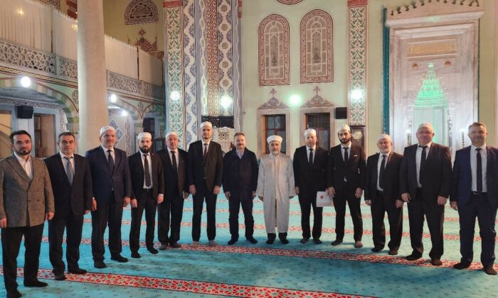 Reşadiye Camii’nde Berat Kandili idrak edildi