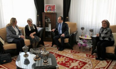 Eskişehir İl Emniyet Müdürü Yılmaz, şehit ailelerini ziyaret etti