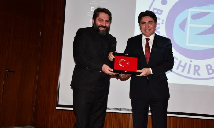 Eskişehir’de ‘Türk Dünyası’nın Dünü, Bugünü ve Yarını’ konulu konferans ilgi gördü