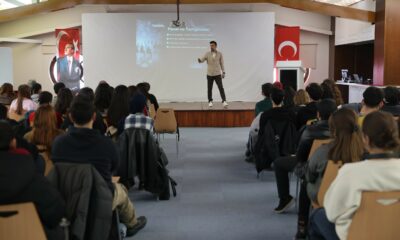 Mimarlık öğrencileri atölyede buluştu