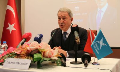Hulusi Akar dijital teröre dikkat çekti