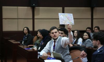 Gençler yerel yönetim deneyimi kazandılar