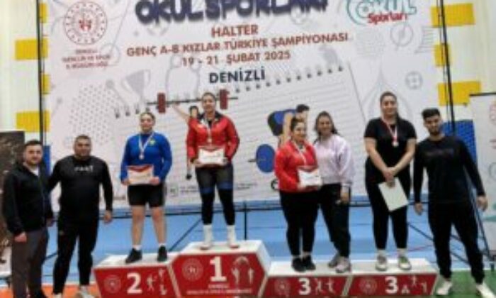 Fatma Cansu Güngör Türkiye Üçüncüsü Oldu
