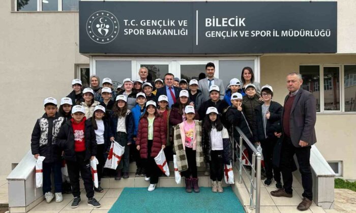BİL-EN programı kapsamında öğrencilerle bir araya geldi