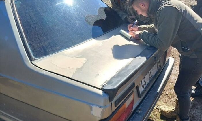 Kütahya’da kaçak avlanan 10 kişiye idari işlem yapıldı