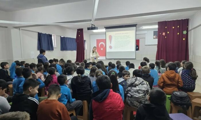 Öğrenciler, gıda güvenirliliği ve israf hakkında bilgilendirildi