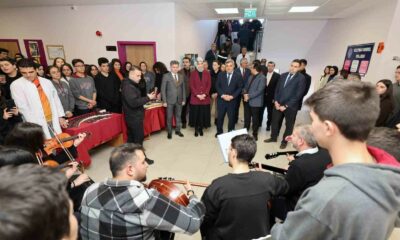 Vali Yiğitbaşı öğrencilerle buluştu