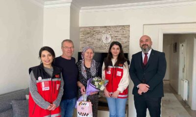 Engelli Evde Bakım Hizmeti’nden faydalanan çeyrek asırdır evli olan çifte ziyaret