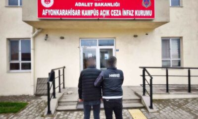 Uyuşturucu ticareti yapma suçundan aranan şahsı polis yakaladı