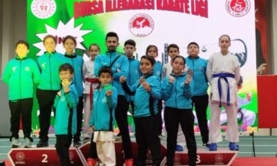 Afyonkarahisarlı karatecilerden Bursa’da büyük başarı