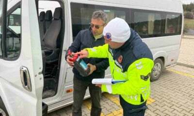 Kütahya’da jandarmadan okul servis araçları denetimi