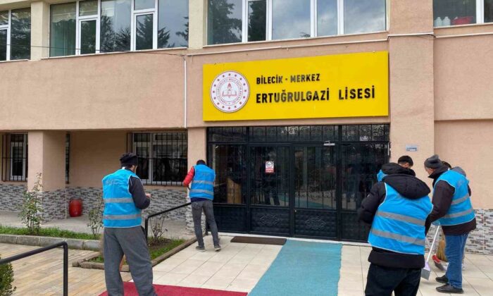 Yükümlülerden okullarda temizlik ve bakım çalışmaları