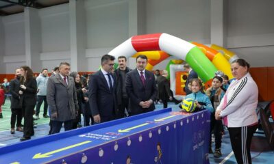 Kütahya’da Halil Akkaş Spor Kompleksi açıldı