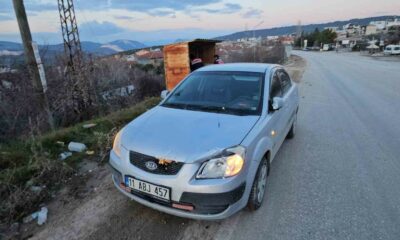 Bilecik’te otomobilin çarptığı yaya ağır yaralandı