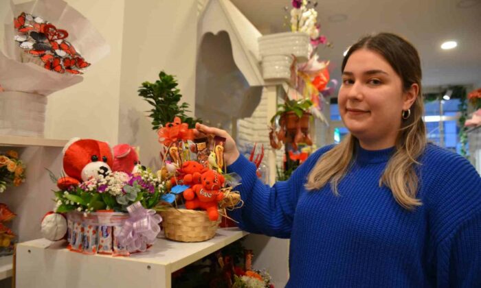 14 Şubat’ın vazgeçilmezi kırmızı gül yerini yeni nesil buketlere bıraktı