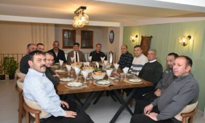 Emekli olan personellerle yemek