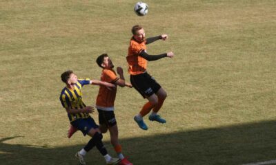 Bozüyük Vitraspor sahasında Karamürselspor’a 4-1 yenildi