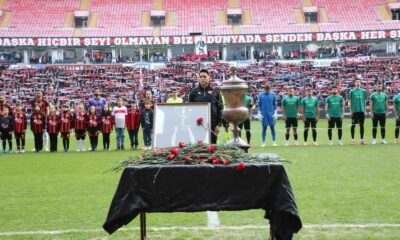 Eskişehirspor 3 puanı 4 golle kazandı