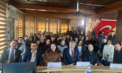 Gençler; okuyor, düşünüyor, konuşuyor, ‘Bilgi Şöleni’ tamamlandı