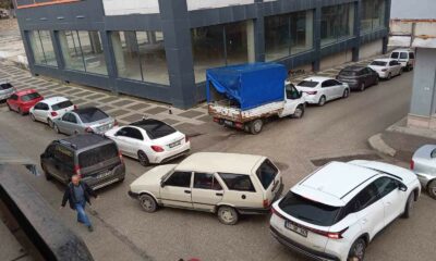 Bilecik’te sorumsuz sürücü trafiği birbirine kattı