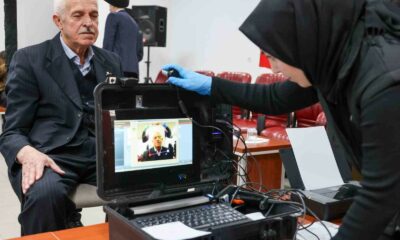 Mobil nüfus hizmeti huzurevinde