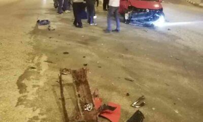 Orta refüje çarpan otomobil sürücüsü yaralandı