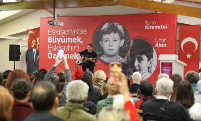 Ümit Alan ve Tuna Kiremitçi Eskişehirlilerle buluştu