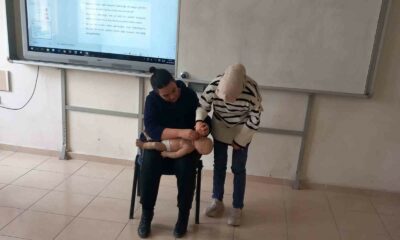 Kütahya’da görme engellilere ilk yardım kursu