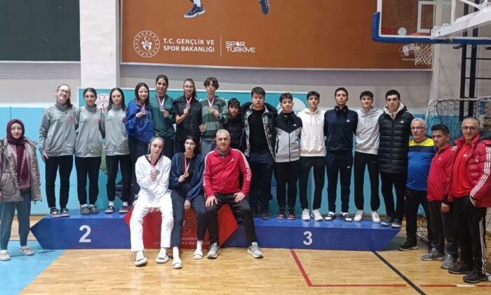 Şampiyonlarımızı Tebrik Ediyoruz!